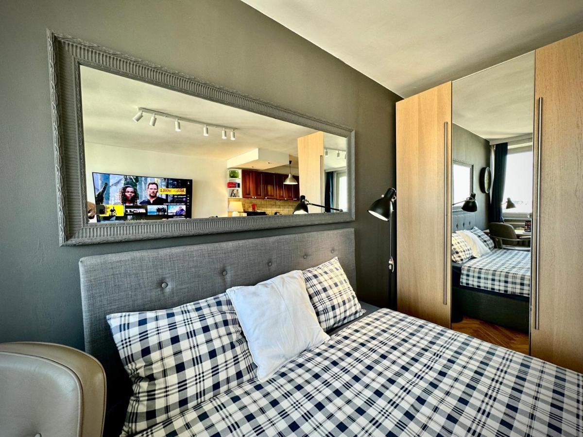 Super Apartament White Warszawa 2X Metro Scisle Centrum Wifi 300 Mbs New Eksteriør bilde
